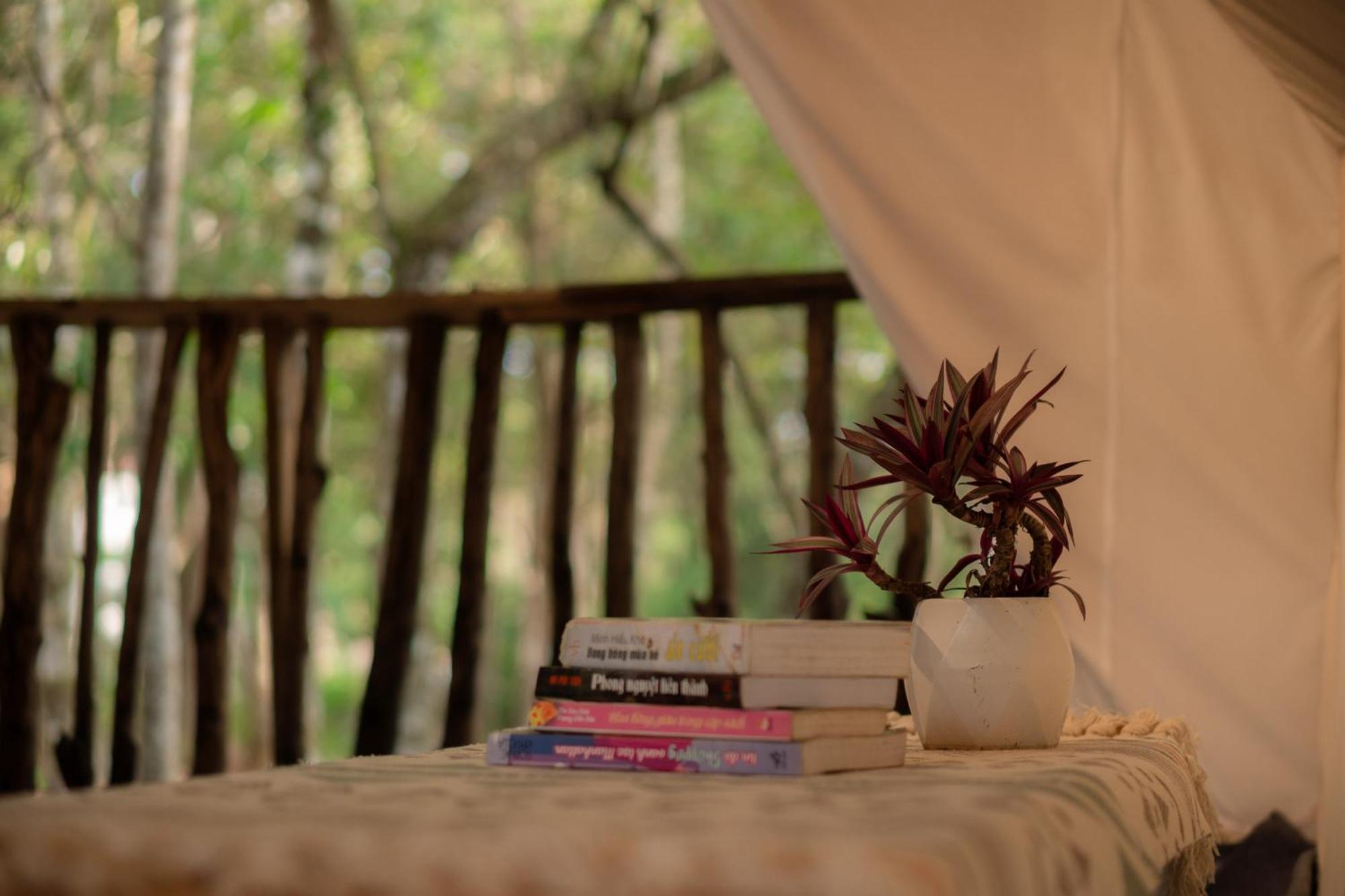 A Little Home Mang Den Kon Von Kla Luaran gambar